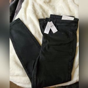 Black skinny denim jeans